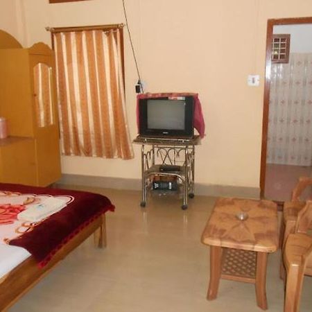 Kaziranga Rhino Guest House Hatikhuli エクステリア 写真